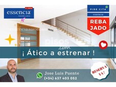 Ático en venta en Carrer Cervantes