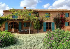 CAN SITJA, lovely and renovated Rustic two-storey villa in the countryside near Ses Salines.