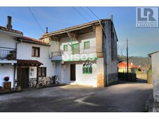 Casa adosada en venta en Barrio de Corrobarceno, 1013