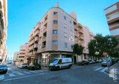 Piso en venta en Calle Ramon Gallud, 4º, 03180, Torrevieja (Alicante)