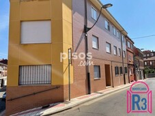 Piso en venta en Mobbeltur en Trobajo del Camino por 105.000 €