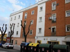 Venta Piso Badajoz. Piso de tres habitaciones Buen estado segunda planta con balcón