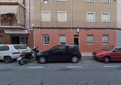Venta Piso Elche - Elx. Piso de tres habitaciones en Calle Arturo Salvetti Pardo. Tercera planta