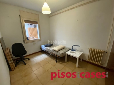 Alquiler piso alquiler por temporada // exclusivo para estudiantes. 4 habitaciones, en Vic