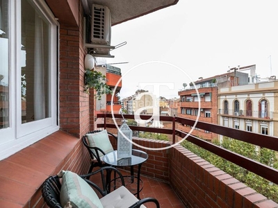 Alquiler piso alquiler temporal de piso de 2 habitaciones en el clot, en Barcelona