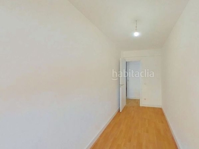 Alquiler piso con 3 habitaciones en San Isidro Madrid