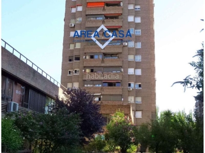 Alquiler piso con 5 habitaciones con ascensor en Madrid
