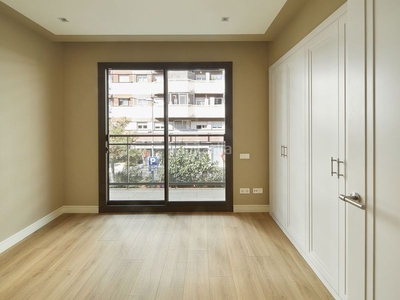 Alquiler piso en calle providència piso con 3 habitaciones con ascensor, calefacción y aire acondicionado en Barcelona