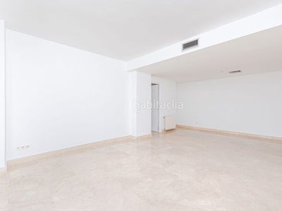 Alquiler piso en josã© rizal piso con 2 habitaciones con ascensor y aire acondicionado en Madrid