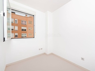 Alquiler piso en talgo piso con 2 habitaciones con ascensor en Colmenar Viejo