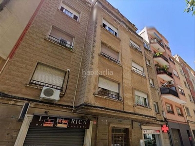 Ático con 4 habitaciones con ascensor en Porta Barcelona