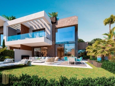 Casa adosada complejo de viviendas de excelente calidad en Marbella