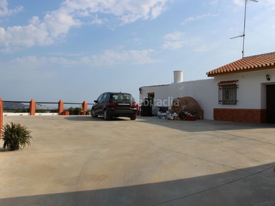Casa amplia casa de campo con vistas panorámicas en Vélez - Málaga