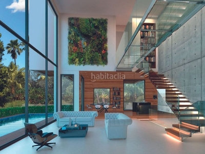 Casa con 5 habitaciones con parking, piscina, aire acondicionado y jardín en Marbella