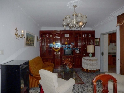 Casa de pueblo 5 dormitorios centro historico en Vélez - Málaga