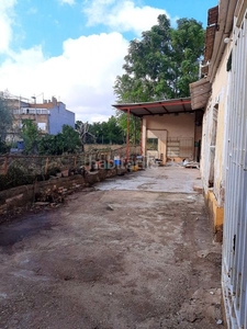 Casa dos casas juntas para reformar con terreno en Murcia