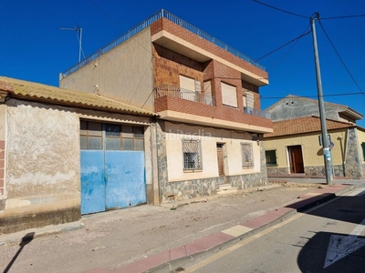 Casa en mayor 63 oportunidad - casa a reformar con gran parcela en la calle mayor de Corvera en Murcia