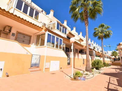 Casa en venta en Los Balcones, Alicante