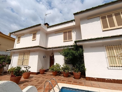 Casa gran casa en esquina en pleno , con terraza y piscina y garaje en Tossa de Mar