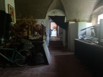 Casa masia para reformar del siglo xvii en Llagostera