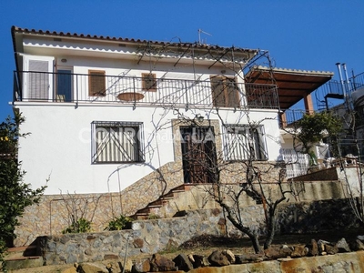 Casa muy soleada !! en Urbanitzacions del Nord Lloret de Mar