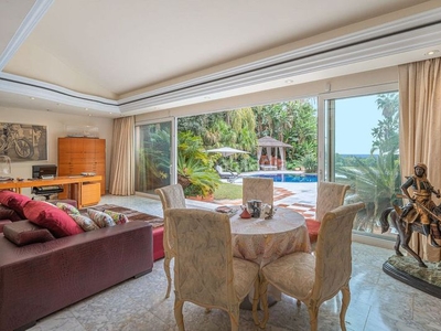 Casa villa en venta en nagüeles, en Nagüeles Alto Marbella