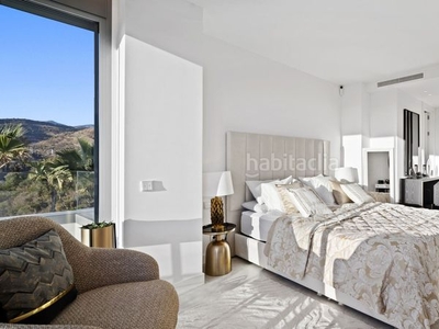 Casa villa moderna y lujosa de obra nueva con vistas al mar y golf este en Marbella