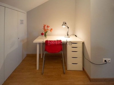 Dúplex con 2 habitaciones con calefacción y aire acondicionado en Valencia
