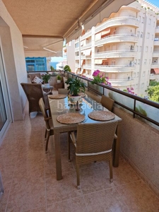 Dúplex con 3 habitaciones amueblado con ascensor, calefacción, aire acondicionado, vistas al mar y vistas a la montaña en Marbella