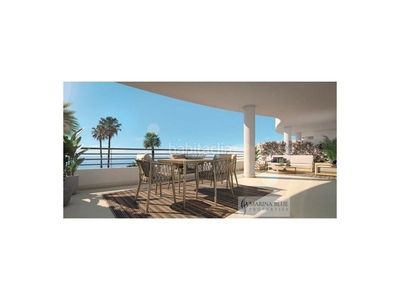 Dúplex fantástico duplex de 3 dormitorios con amplia terraza y vistas al mar en Benalmádena