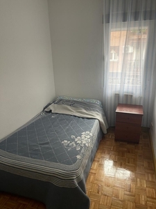 Habitación para chico en barrio de tetuan