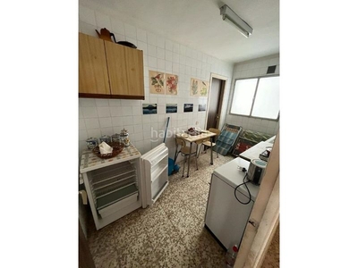 Piso apartamento en primera línea de playa en Poniente-Faro Torre del Mar