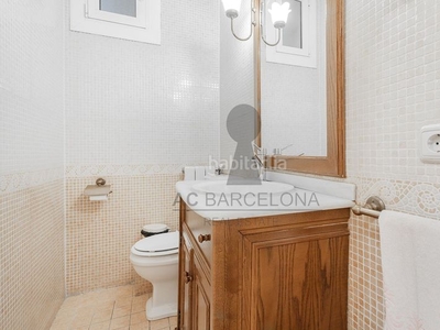 Piso con 10 habitaciones con ascensor y aire acondicionado en Barcelona