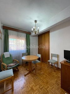 Piso con 4 habitaciones con calefacción en Canillejas Madrid