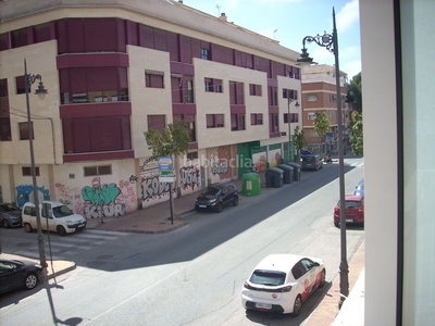 Piso con patio de 30m² parking y trastero en San Pedro del Pinatar
