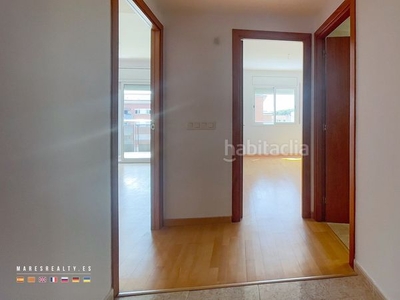 Piso de 2 habitaciones en Fenals con parking incluido en el precio en Lloret de Mar