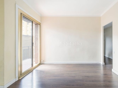 Piso de 3 habitaciones en el Baix Guinardó en Barcelona