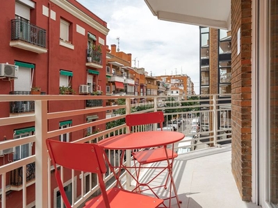 Piso en c. de lérida 97 piso con 3 habitaciones con ascensor, parking, calefacción y aire acondicionado en Madrid