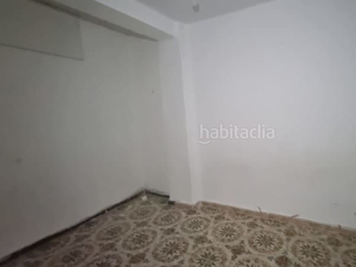 Piso en venta en avenida juan xxiii, , en Torrefiel Valencia