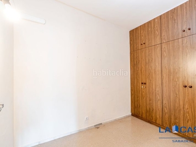 Piso en venta en ronda de zamenhof en Centre Sabadell