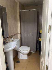 Piso los hidalgo- , cerca a la playa, 30 m2 de terraza, piscina, 147.500€ en Manilva