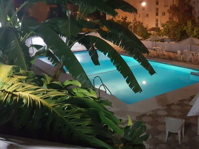 Venta de piso con piscina en El Bajondillo (Torremolinos), El bajondillo