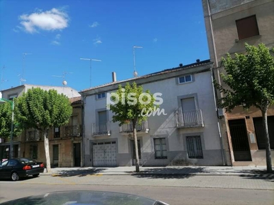 Casa adosada en venta en Calle de Lorenza Iglesias, 4