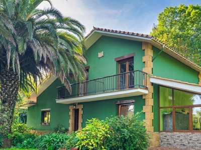 Casa o chalet en venta en Gijón - Carretera de Santurio, Santurio