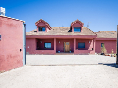 Chalet en Valdetorres de Jarama