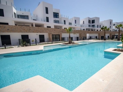 Piso tipo duplex en Orihuela Costa