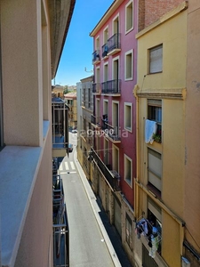 Apartamento piso en zona centro historico. piso alquilado. solo para inversores en Lleida