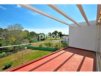 Casa adosada en alquiler en Plaza los Zafiros