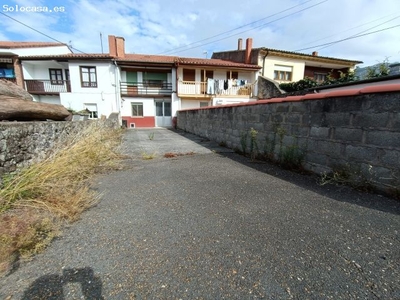 CASA CON MUCHAS POSIBILIDADES Y PARA REFORMAR EN SAN FELICES DE BUELNA