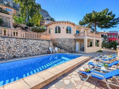 Chalet en venta en Maryvilla, Calpe